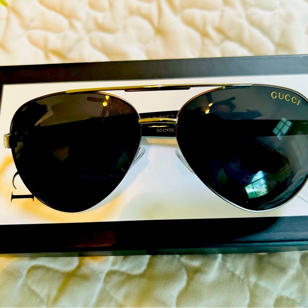 Gucci diamonte Aviator Sunglasses